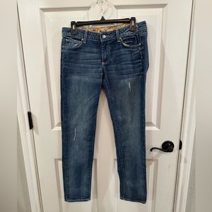 New never worn. Still has tag. Paige Skyline Ankle Peg. Size 28 and 28” inseam.